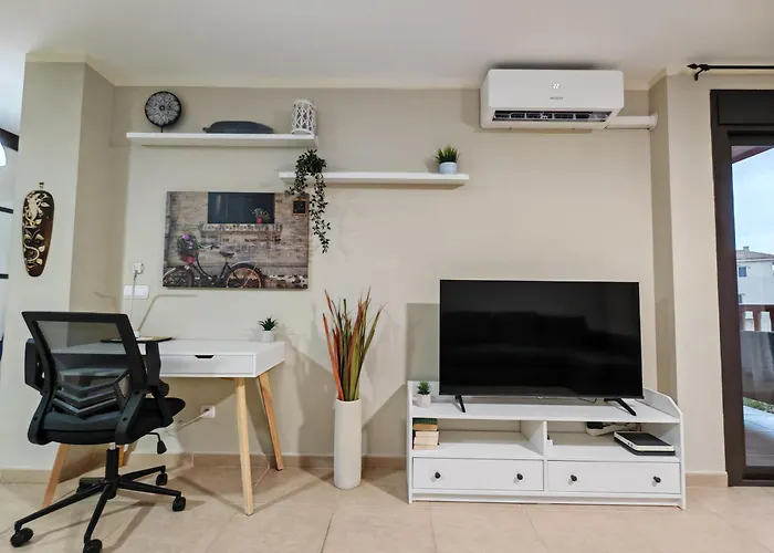 Bright & Modern In Mar With Terrace Ac And Swimming Pool * Palm-mar