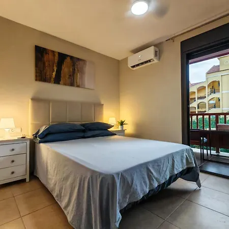 Daire Bright & Modern In Mar With Terrace Ac And Swimming Pool Palm-mar