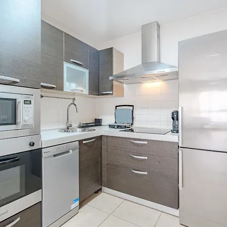 Mar Mocan 4 Beautiful With Ac, Swimming Pool & Parking Appartement