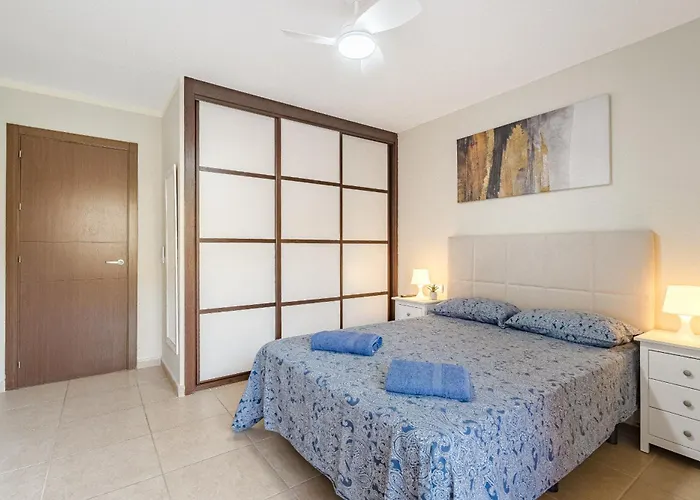 Bright & Modern In Mar With Terrace Ac And Swimming Pool Apartment